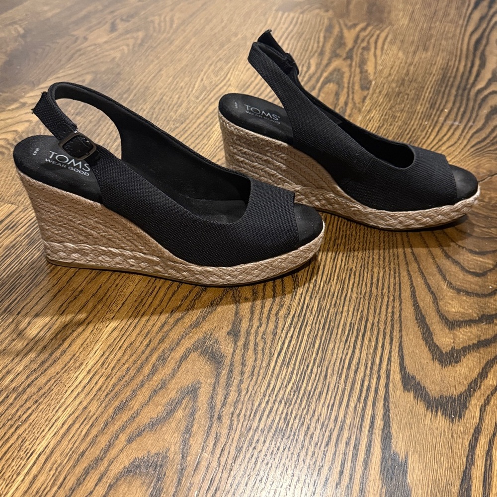 TOMS Black Canvas Wedge Sandals
